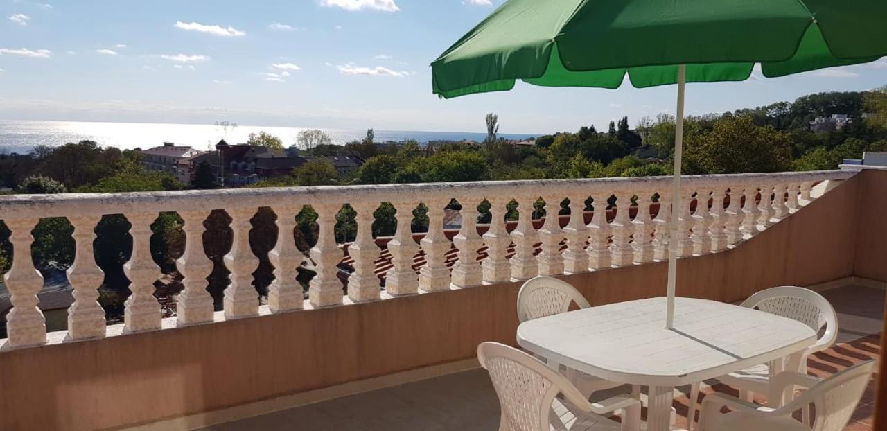 Byala Palace Apartment *